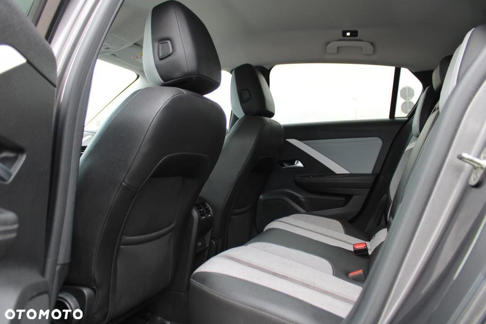 Opel Astra - 10