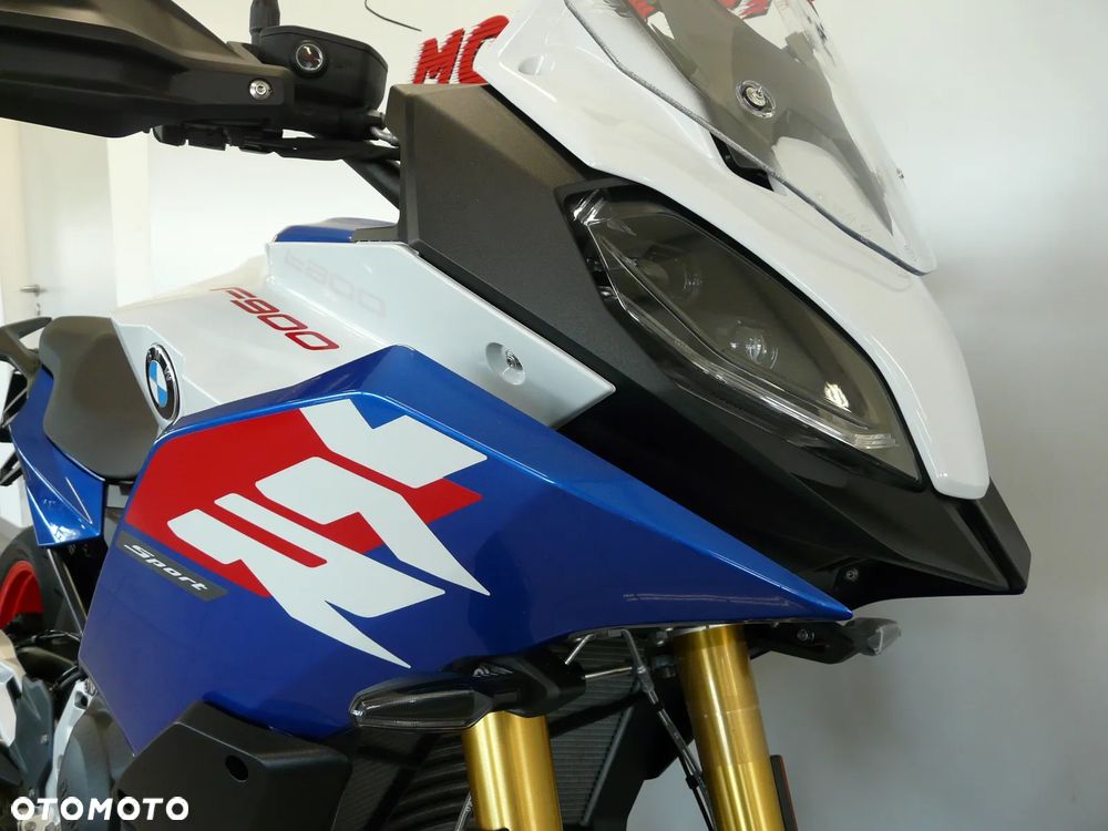 BMW XR - 27