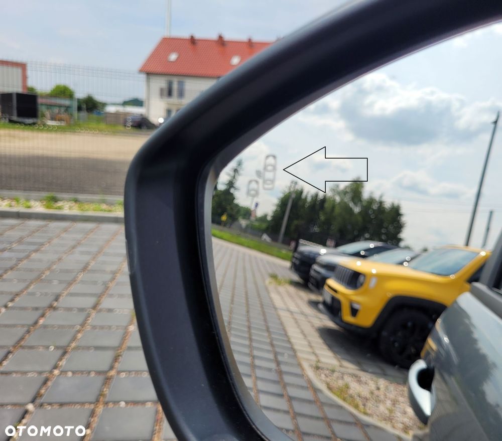 Jeep Avenger 1.2 T3 mHEV Summit Winter Edition FWD eDCT6 - 10