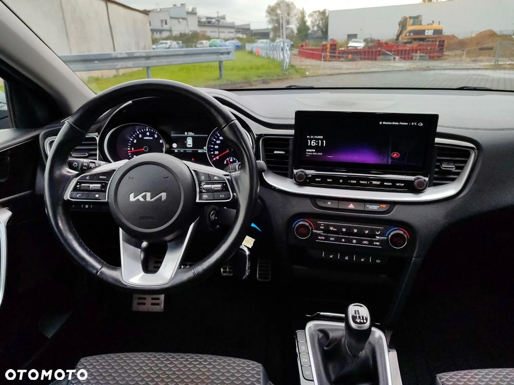 Kia Ceed 1.5 T-GDI L Business Line - 10