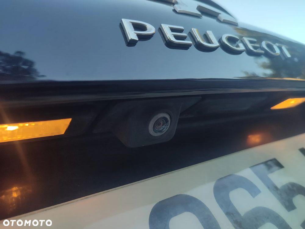 Peugeot 308 PureTech 130 GPF Stop & Start Allure Business-Paket - 15