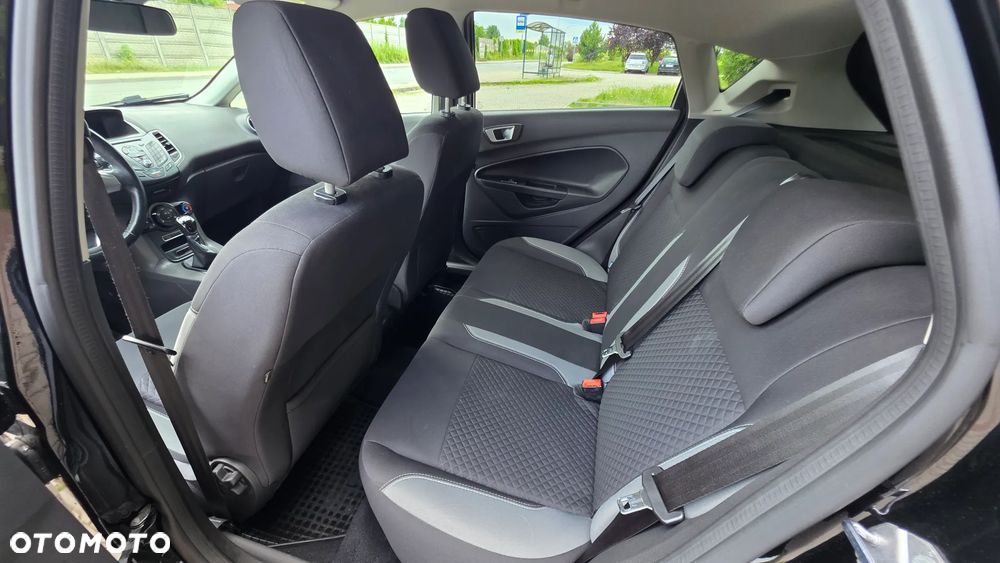 Ford Fiesta 1.0 EcoBoost S&S TITANIUM - 15