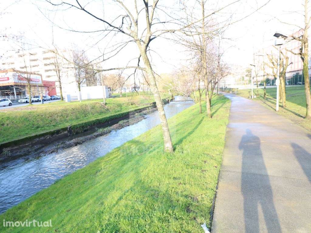 Venda Apartamento T2 Mobilado e Equipado em Lomar, Braga - Grande imagem: 3/24