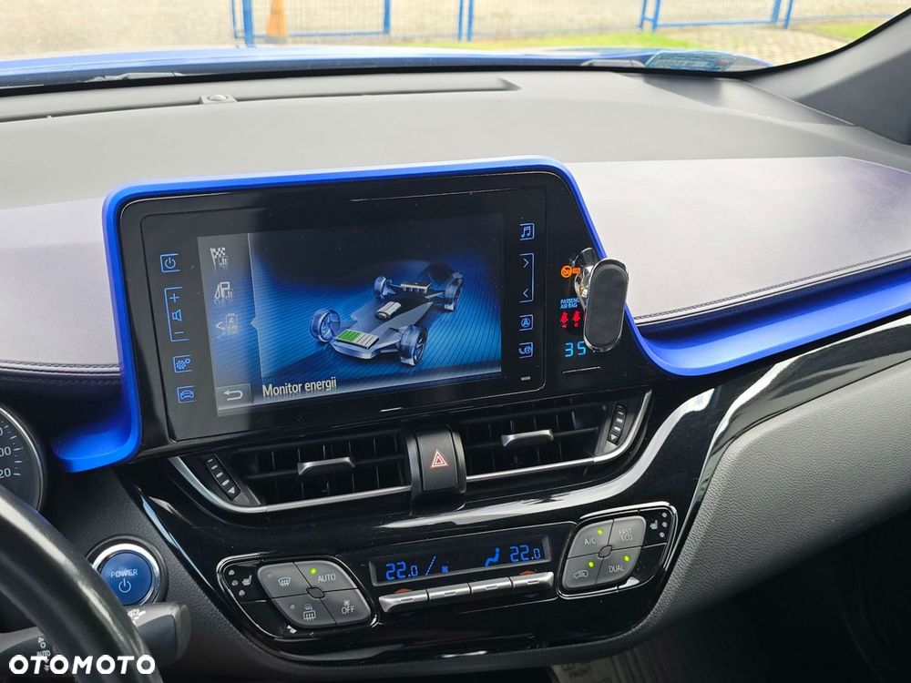 Toyota C-HR - 12