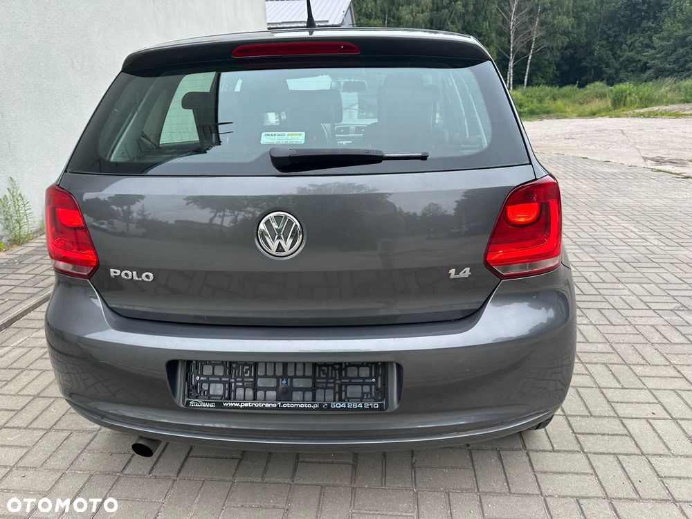 Volkswagen Polo 1.4 16V Trendline - 12