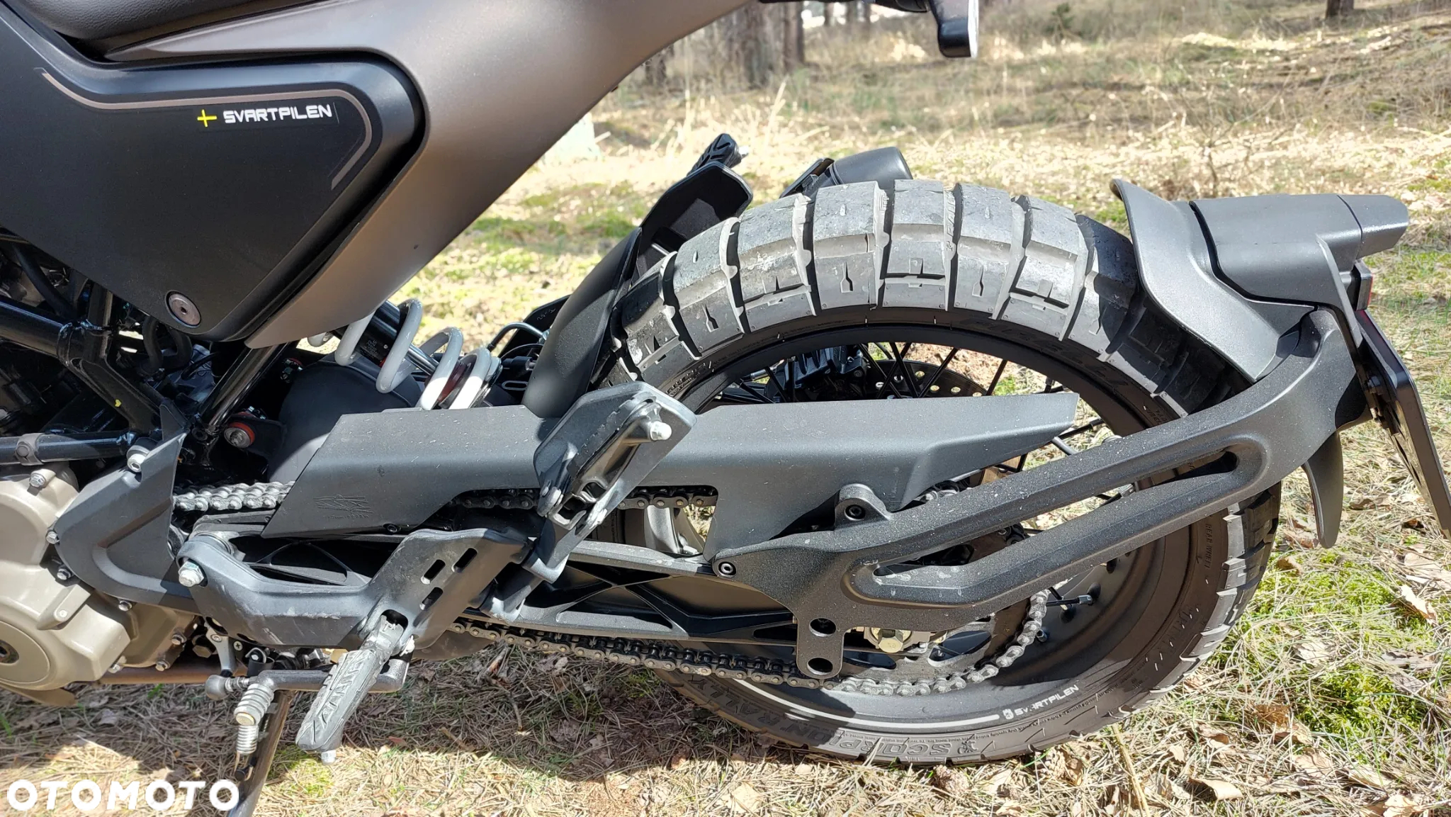 Husqvarna Svartpilen - 4