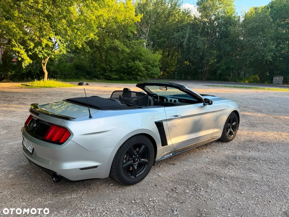 Ford Mustang 3.7 V6 - 23