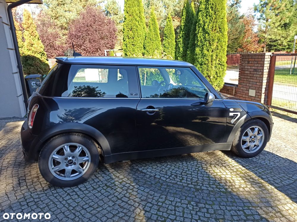 MINI Cooper Seven - 38