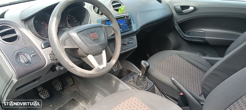 SEAT Ibiza 1.4 TDI DPF Sport Edition - 6