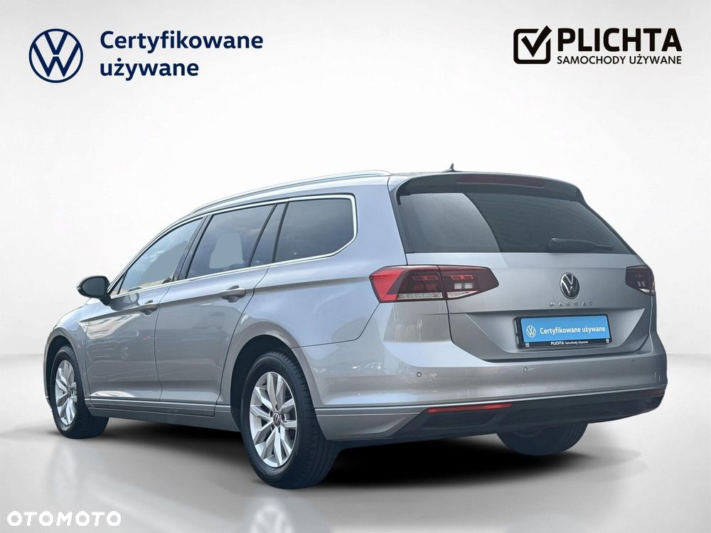 Volkswagen Passat Variant 2.0 TDI EVO Business DSG - 4