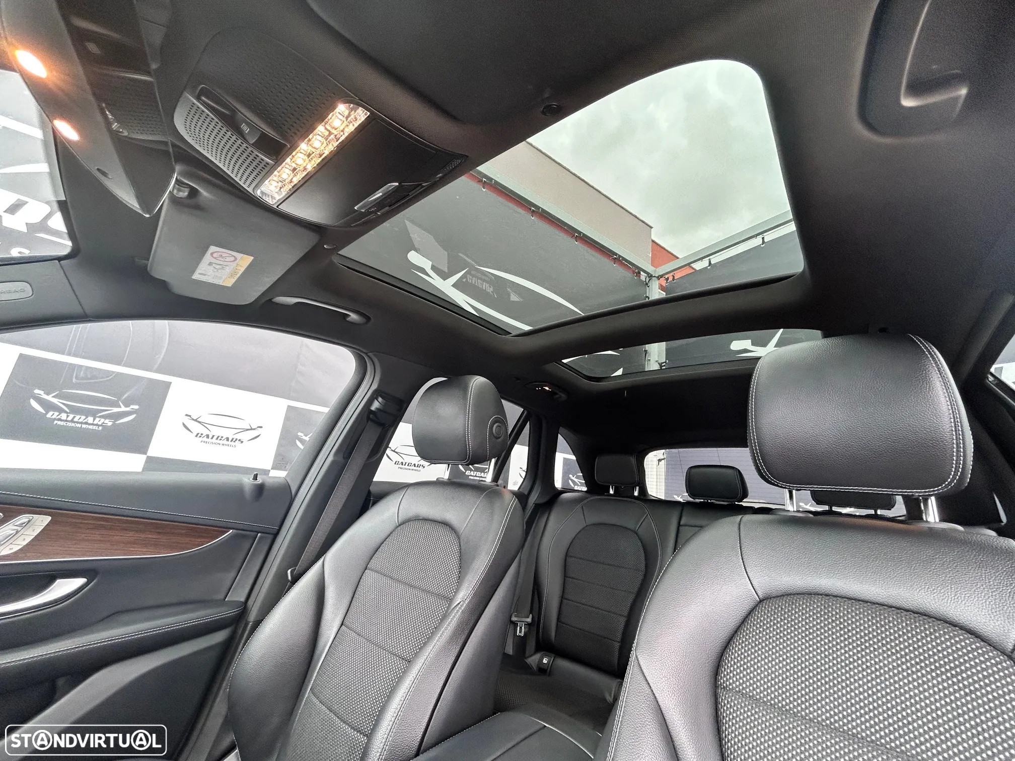 Mercedes-Benz GLC 300 de 4Matic - 17