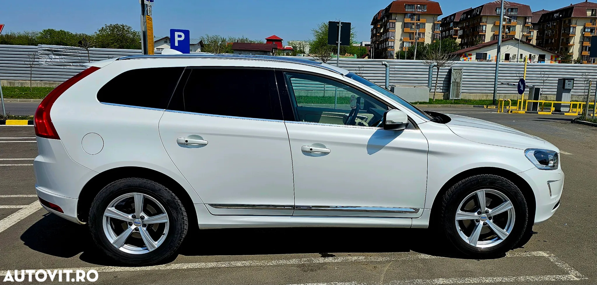 Volvo XC 60 D4 Geartronic Inscription - 17