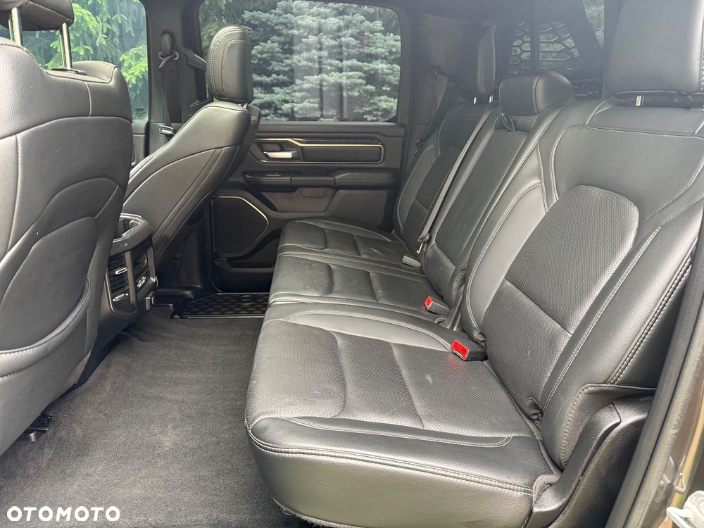 RAM 1500 Crew Cab MB Sport - 15