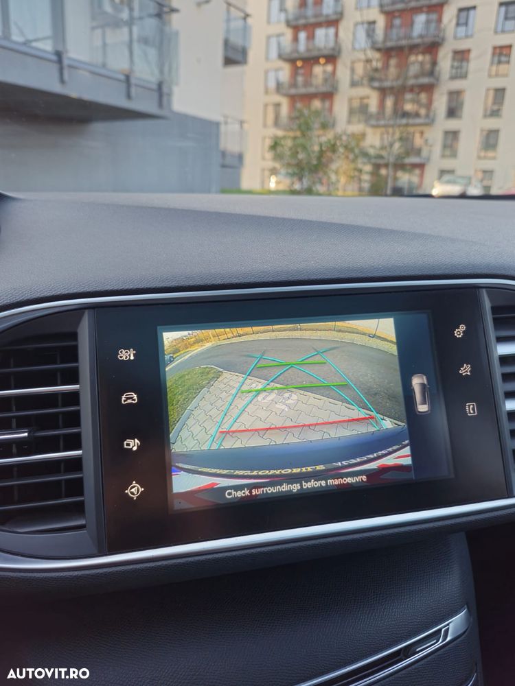 Peugeot 308 BlueHDi FAP 120 Stop&Start Style - 8