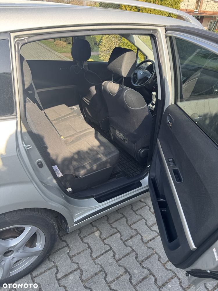 Toyota Corolla Verso 1.8 Sol - 22