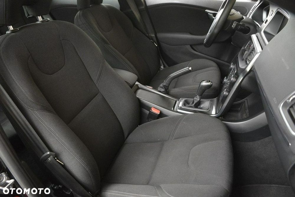 Volvo V40 D2 Drive-E Kinetic - 19