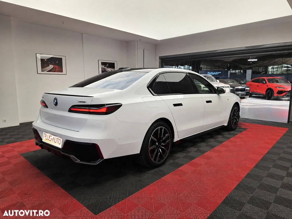 BMW Seria 7 740d xDrive - 9