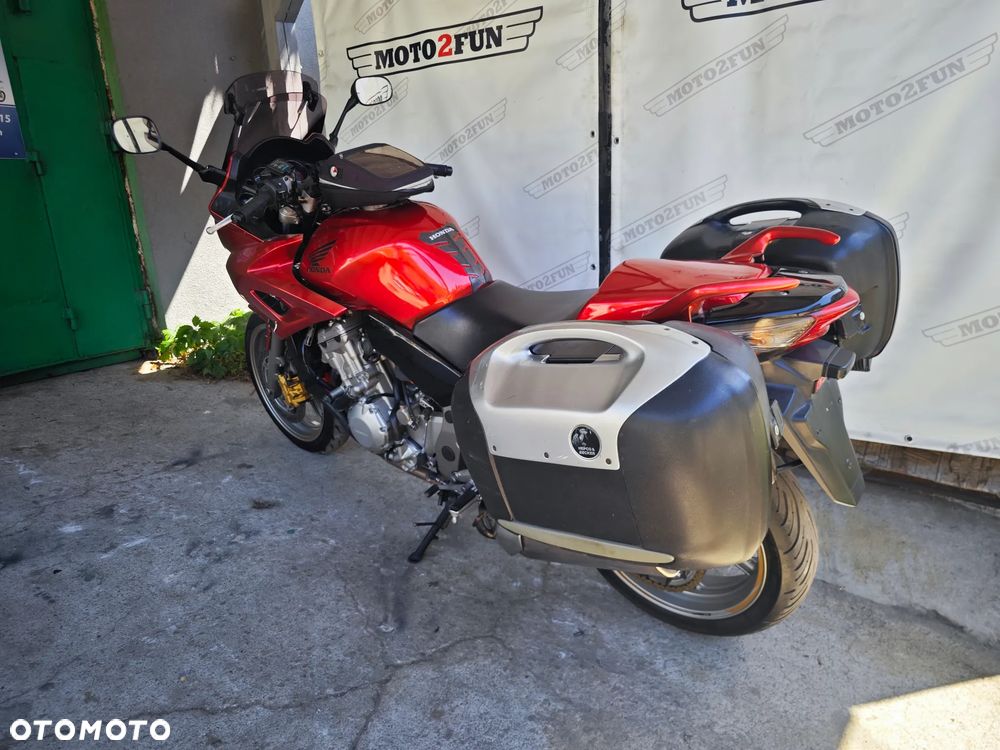 Honda CBF - 6