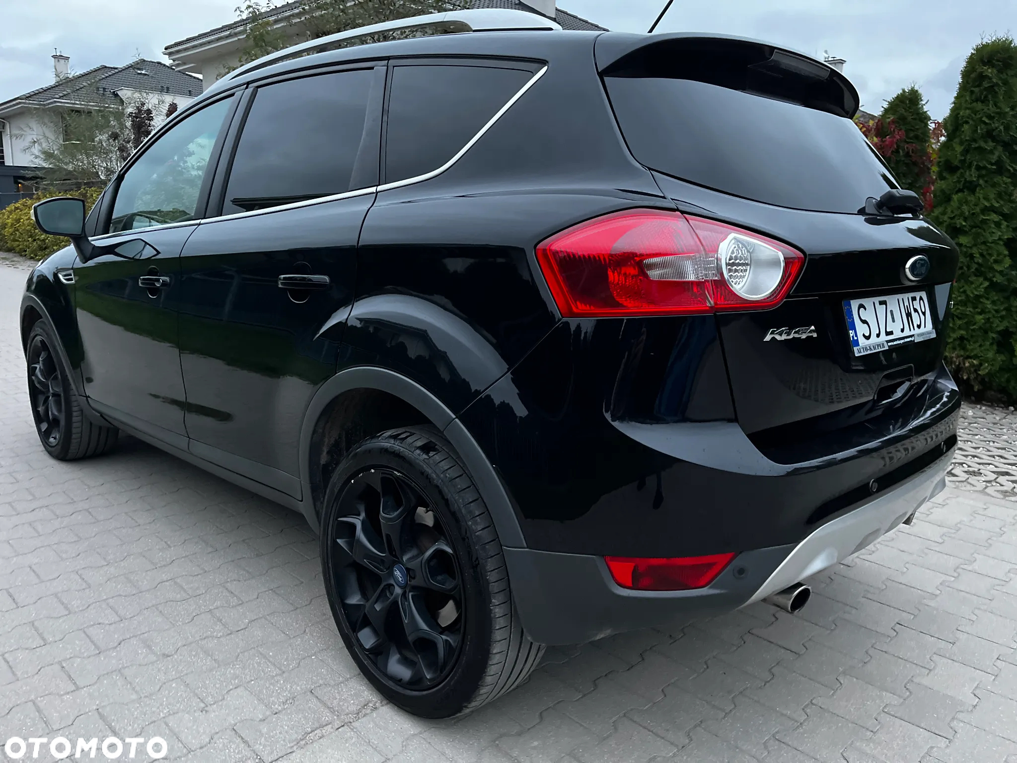 Ford Kuga 2.0 TDCi Individual MPS6 - 8