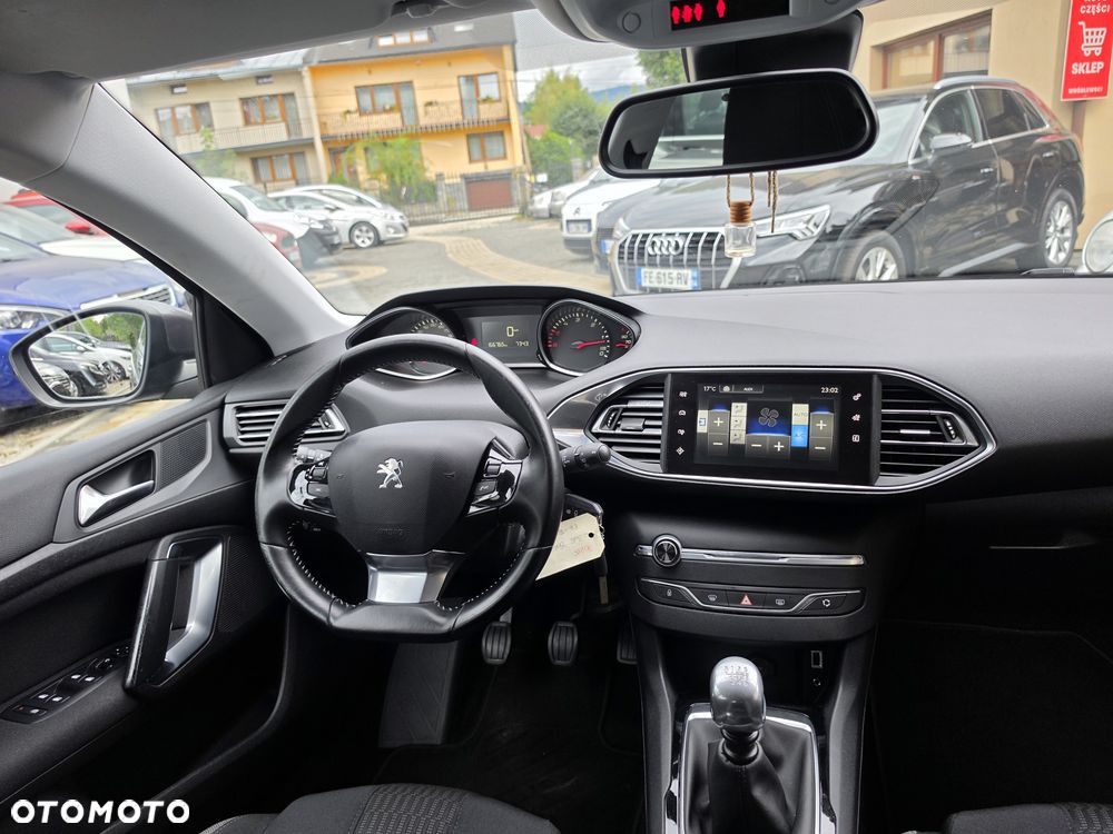 Peugeot 308 BlueHDi 120 Stop & Start Style - 25
