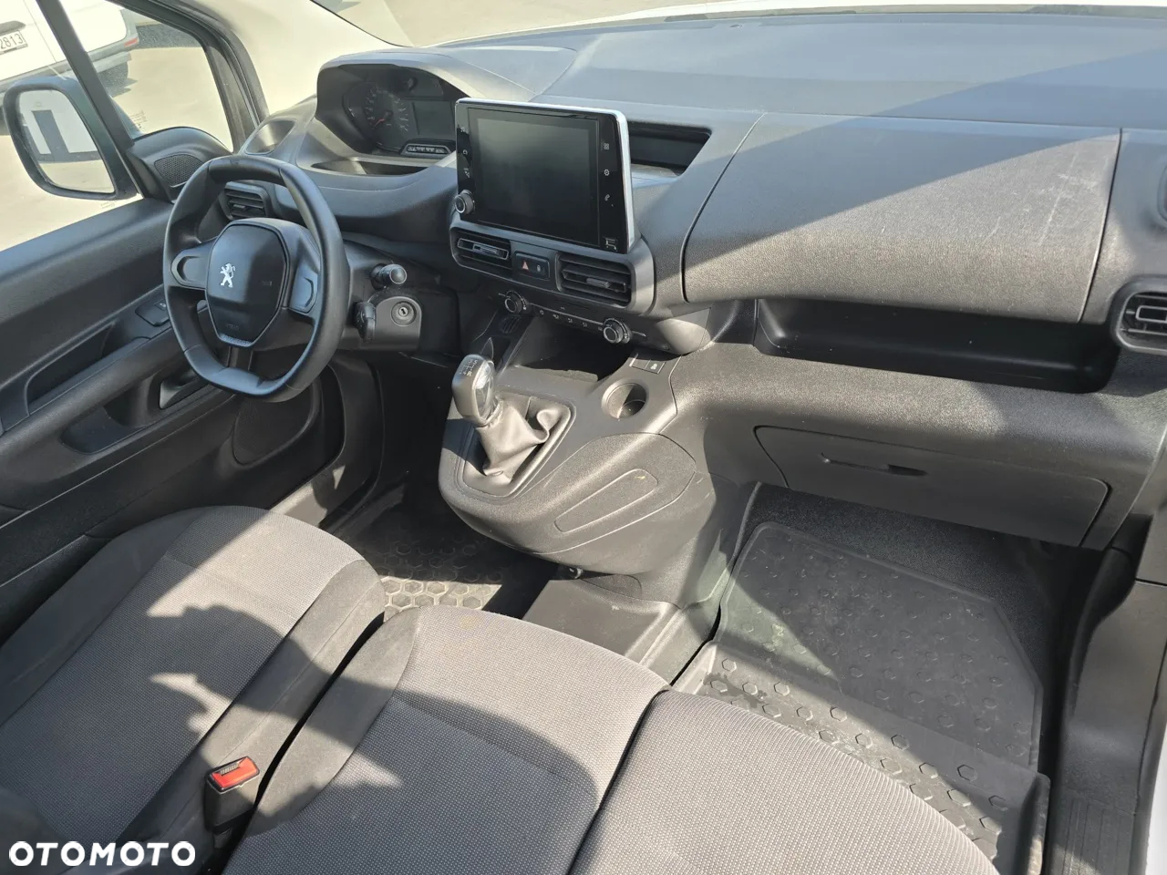 Peugeot Partner - 11