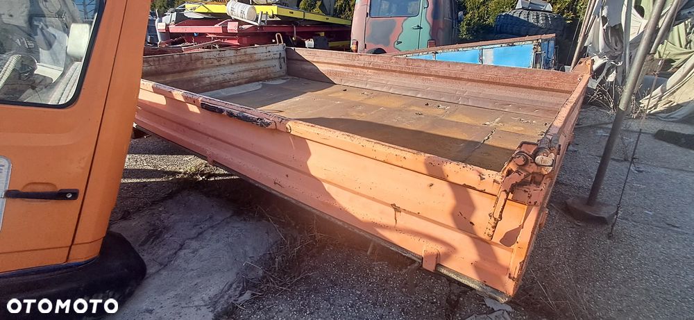 Wywrotka MiLLER z Mercedesa 914 - 2