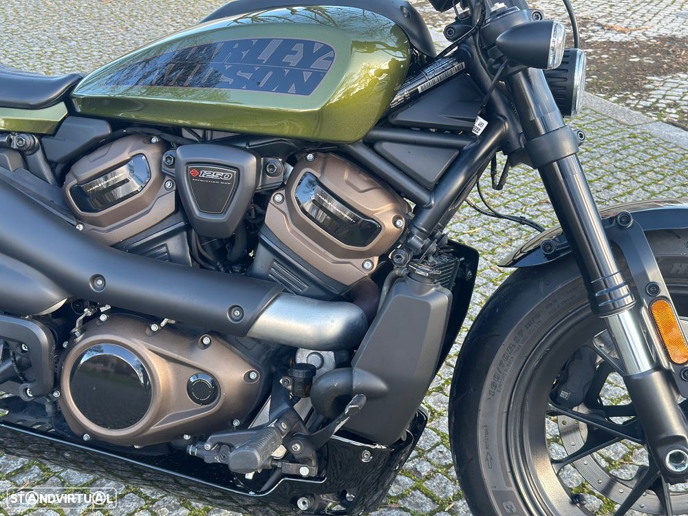 Harley-Davidson Sportster S - 11