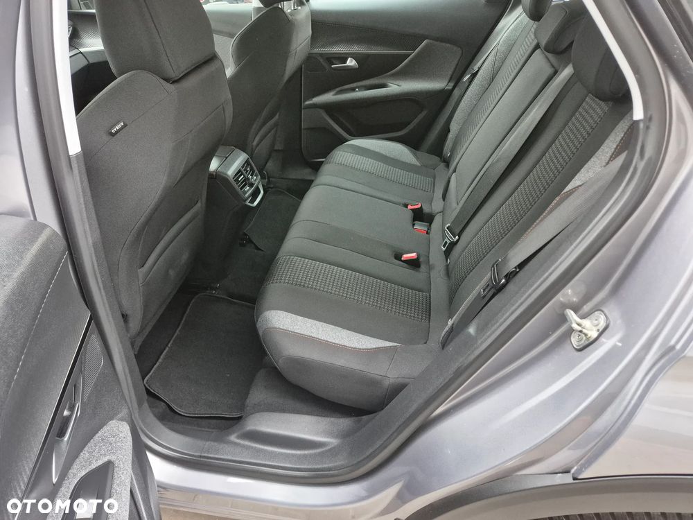 Peugeot 3008 PureTech 130 Stop & Start GPF Active - 25
