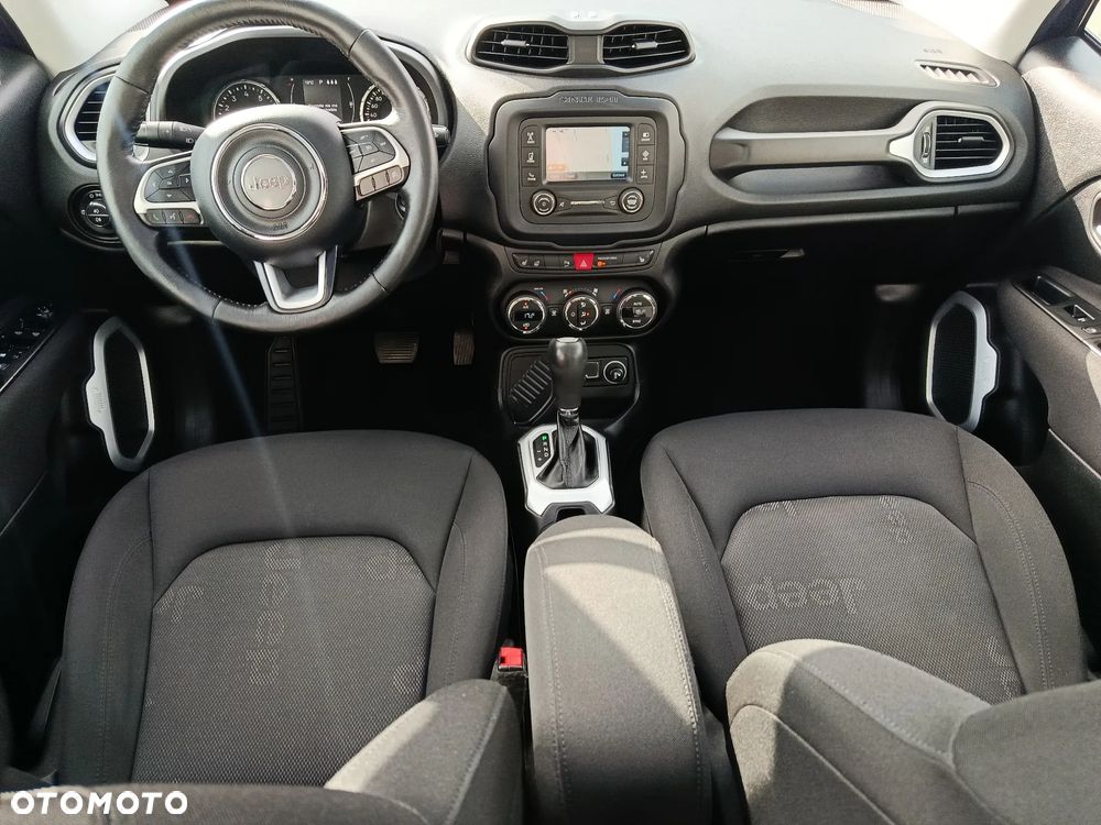 Jeep Renegade 1.4 MultiAir DSG Longitude - 27