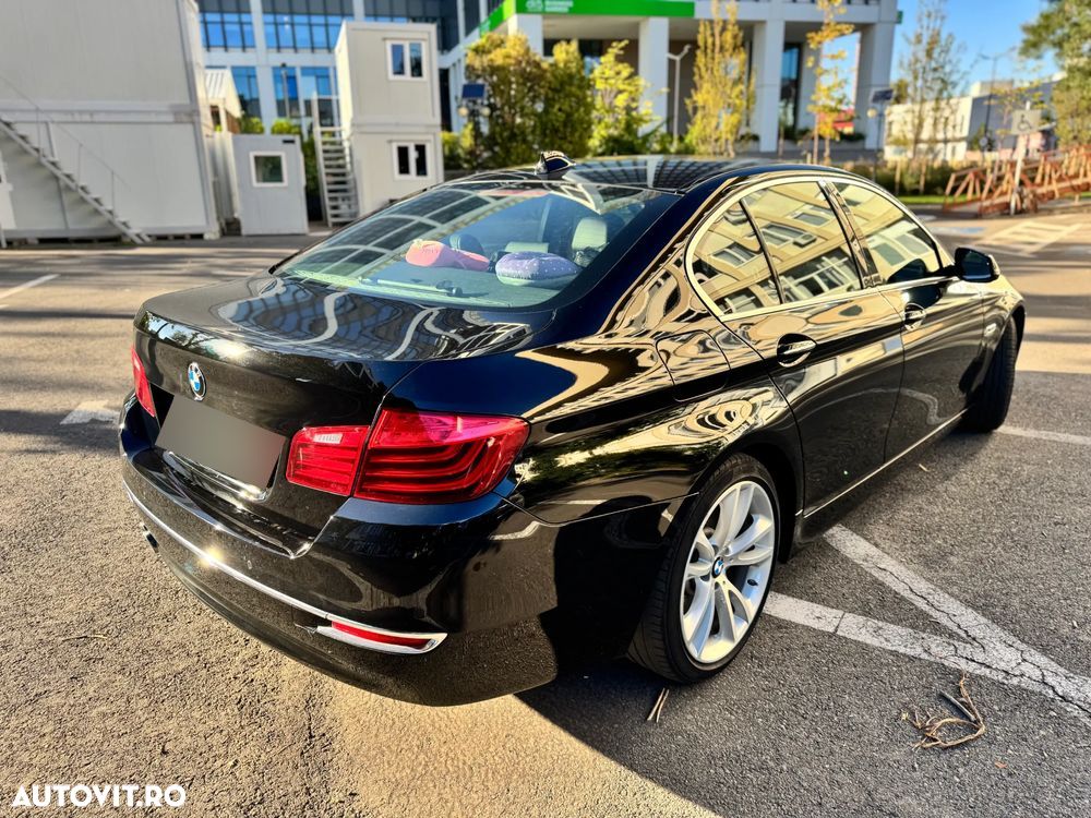 BMW Seria 5 530d xDrive Aut. Luxury Line - 3