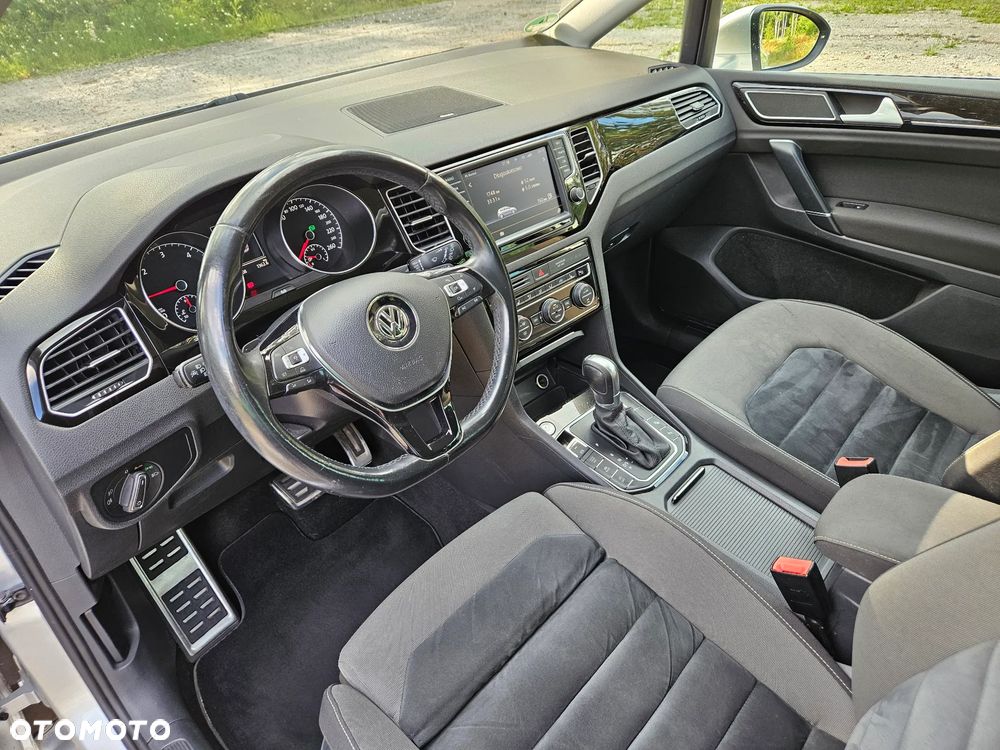 Volkswagen Golf Sportsvan - 12