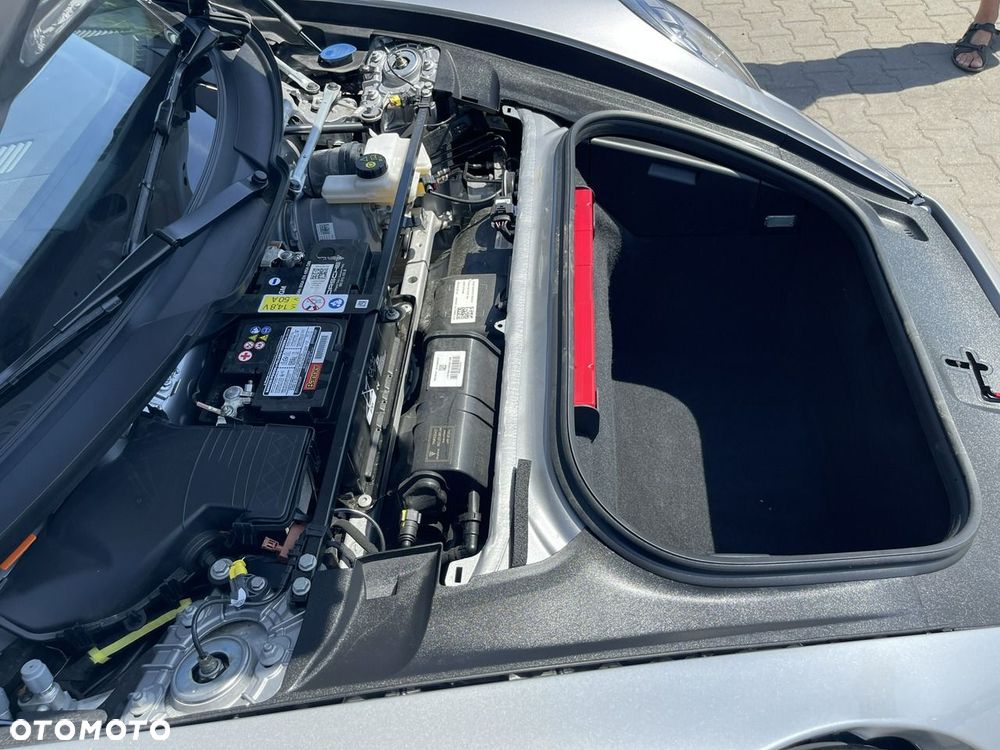 Porsche 911 Carrera - 16
