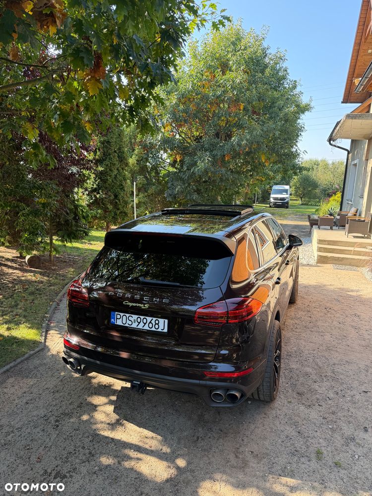Porsche Cayenne - 23