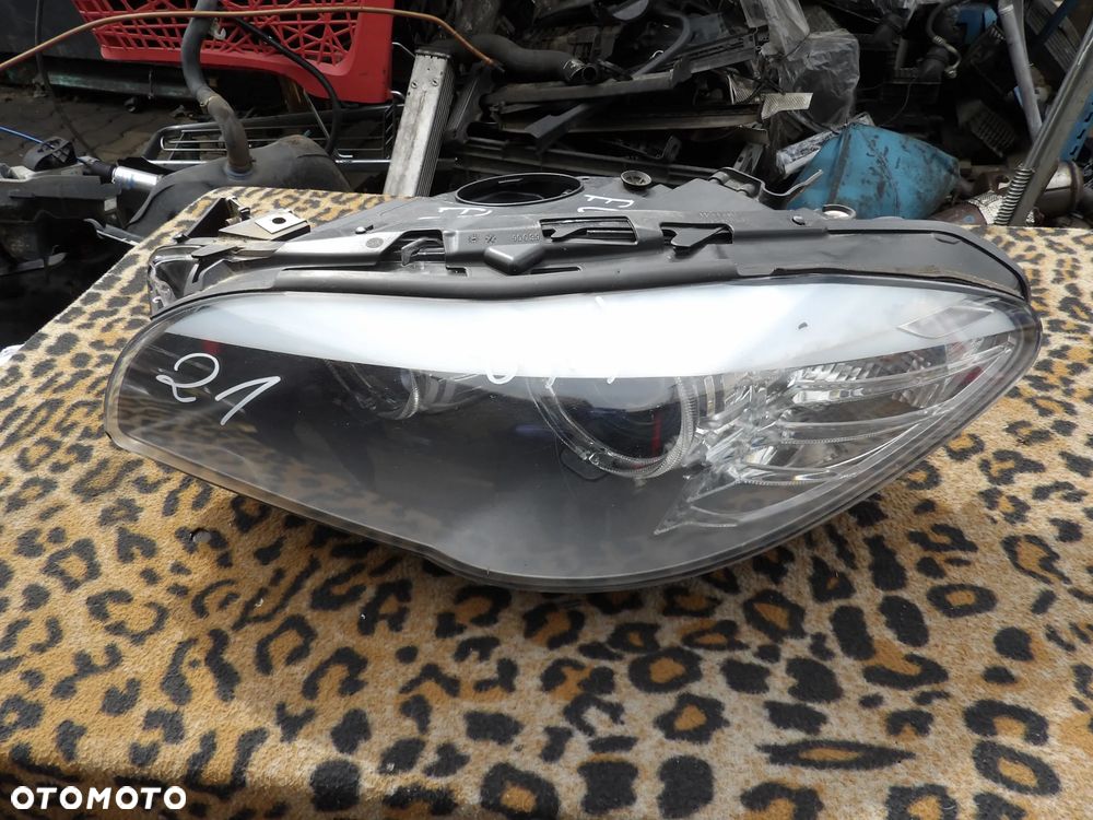 BMW - F10 - H7 - LEWA LAMPA PRZEDNIA - KOMPLETNA - WYRWANE UCHO - 7203242 - 1