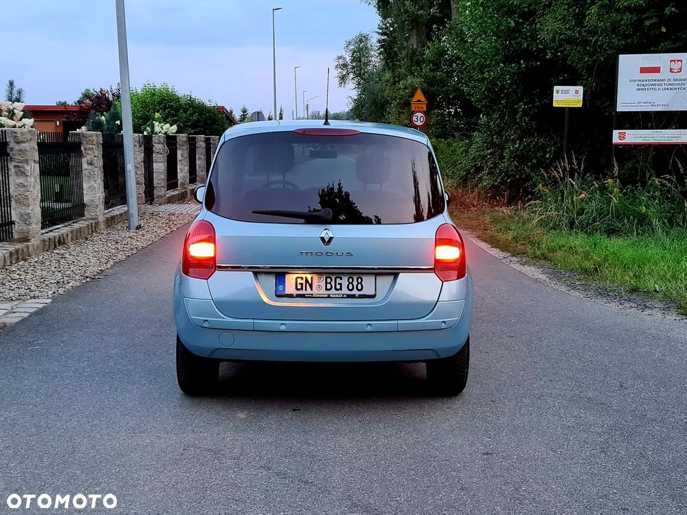 Renault Modus 1.6 16V Night&Day - 6