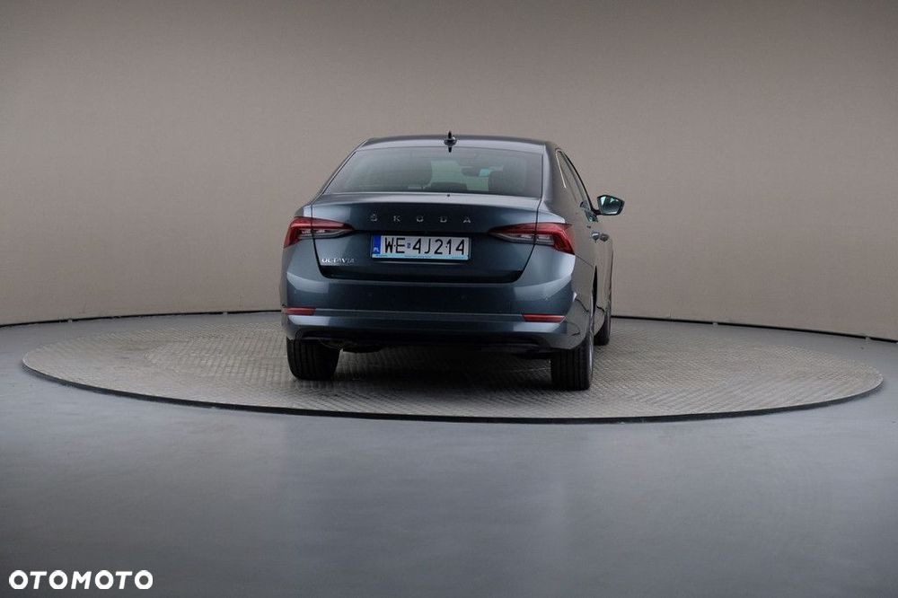 Skoda Octavia 2.0 TDI Style DSG - 5