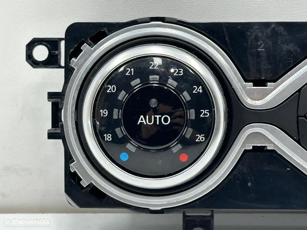 Climatronic / Comandos Ar Condicionado - Renault Clio IV (2018) - 2