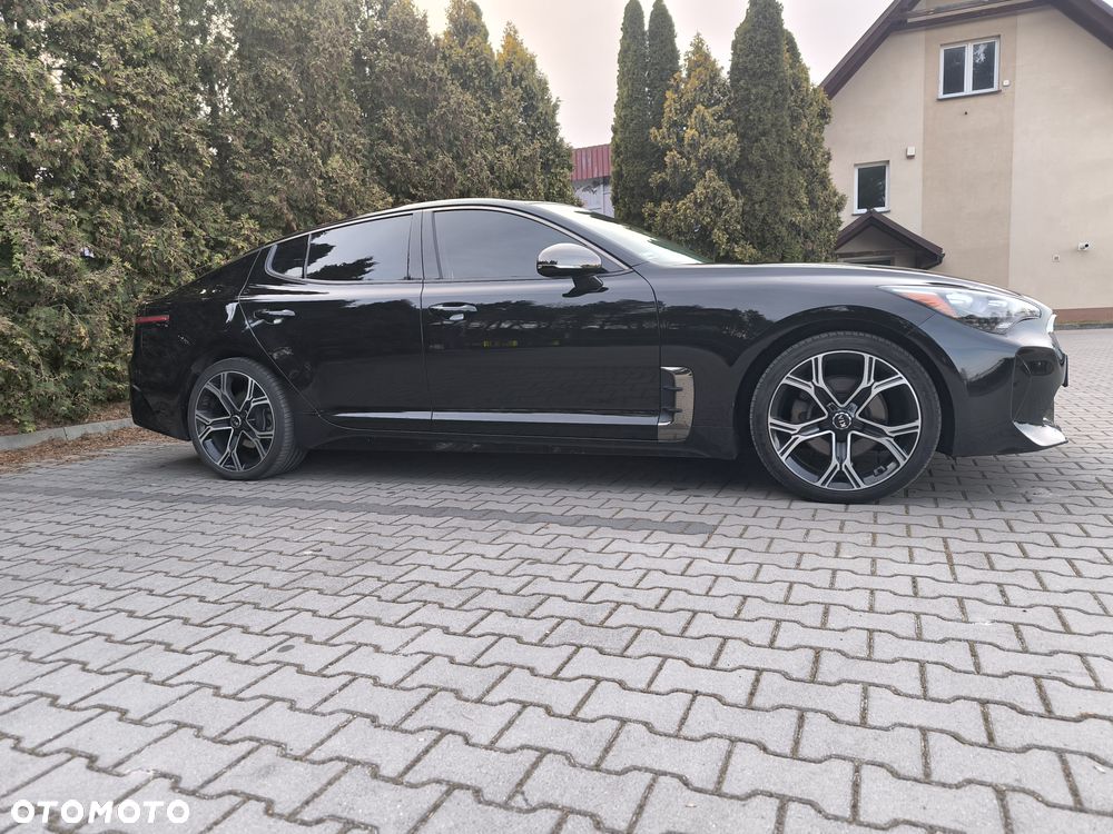 Kia Stinger 2.0 T-GDI GT Line - 4