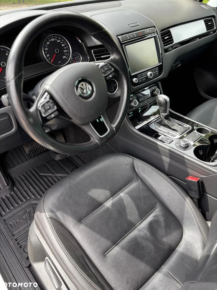 Volkswagen Touareg - 9