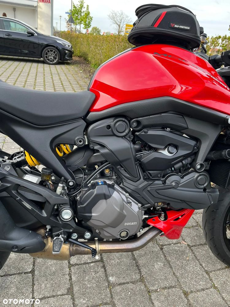 Ducati Monster - 8