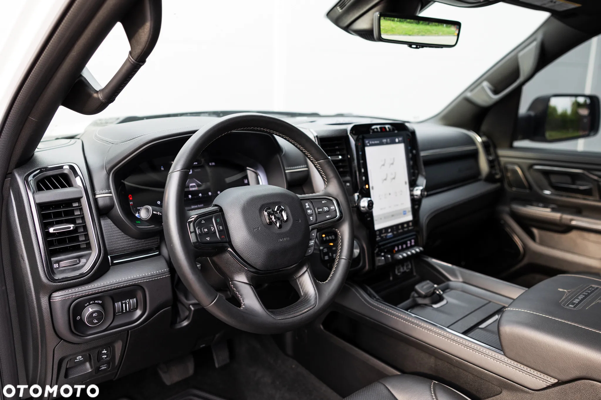 RAM 1500 Crew Cab Limited - 22