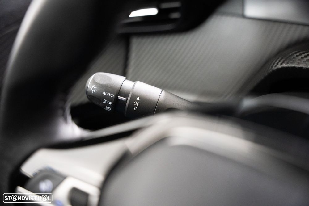 Peugeot e-2008 50 kWh Allure - 12