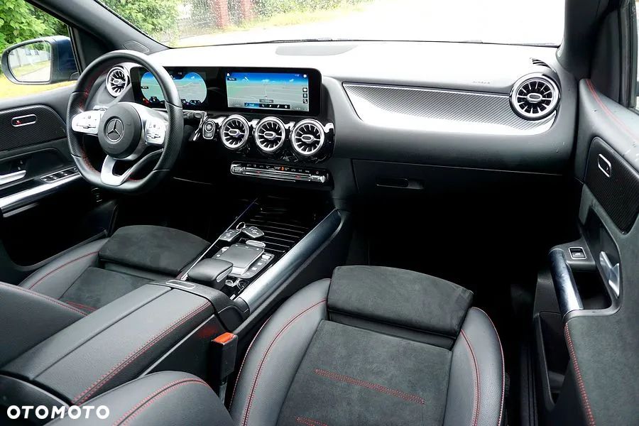 Mercedes-Benz Klasa B 180 7G-DCT AMG Line Advanced Plus - 24