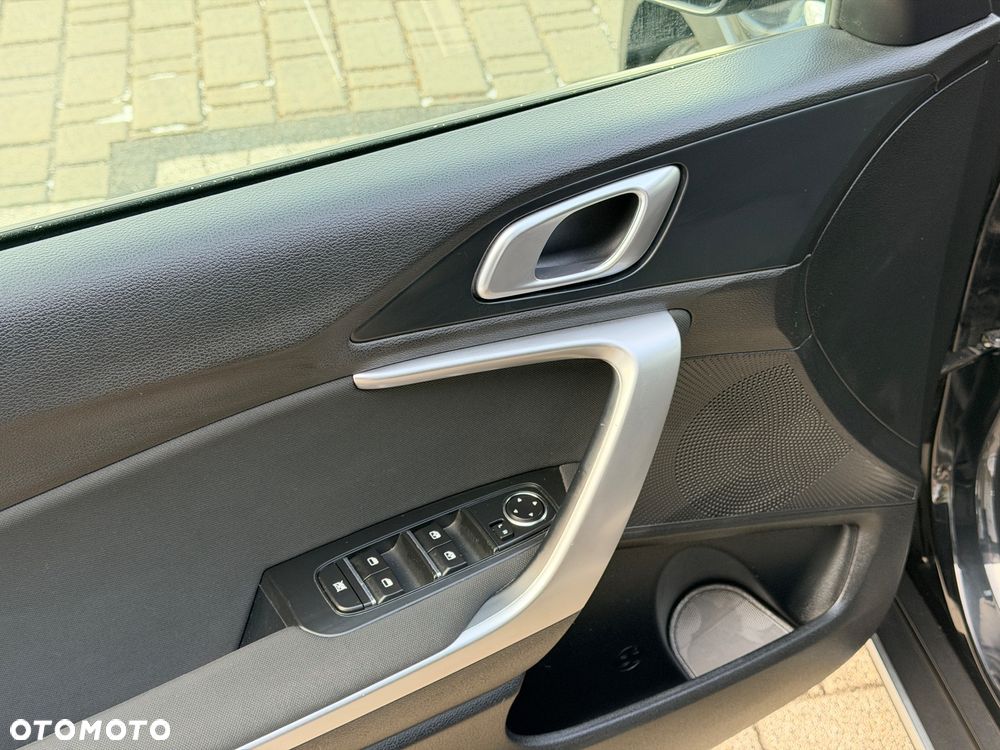 Kia XCeed 1.4 T-GDI M - 22