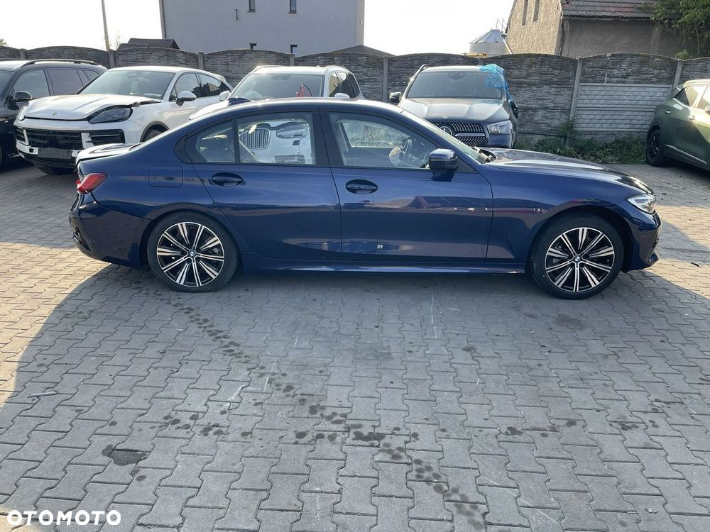BMW Seria 3 330d - 2