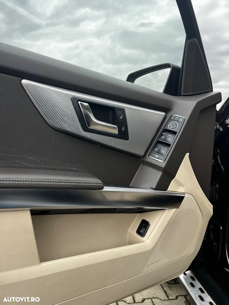 Mercedes-Benz GLK 250 CDI DPF 4Matic BlueEFFICIENCY 7G-TRONIC - 23