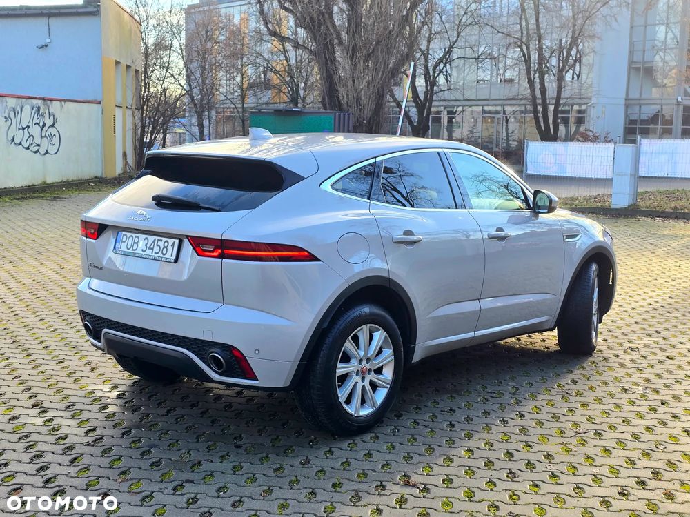 Jaguar E-Pace D150 R-Dynamic - 4