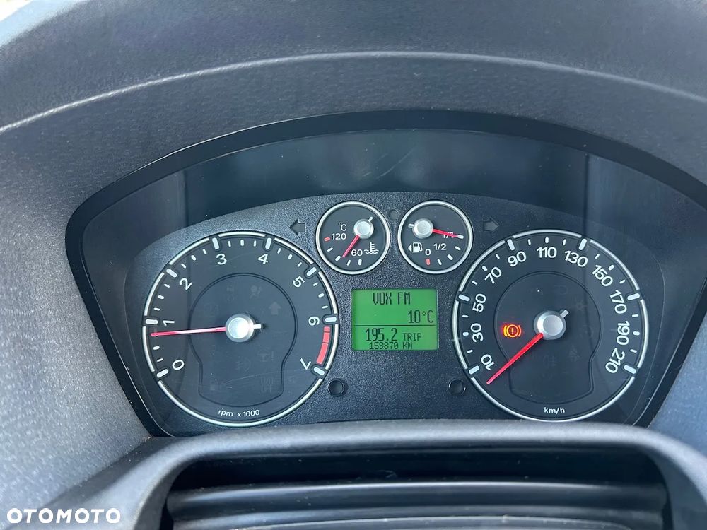 Ford Fusion 1.6 + - 8
