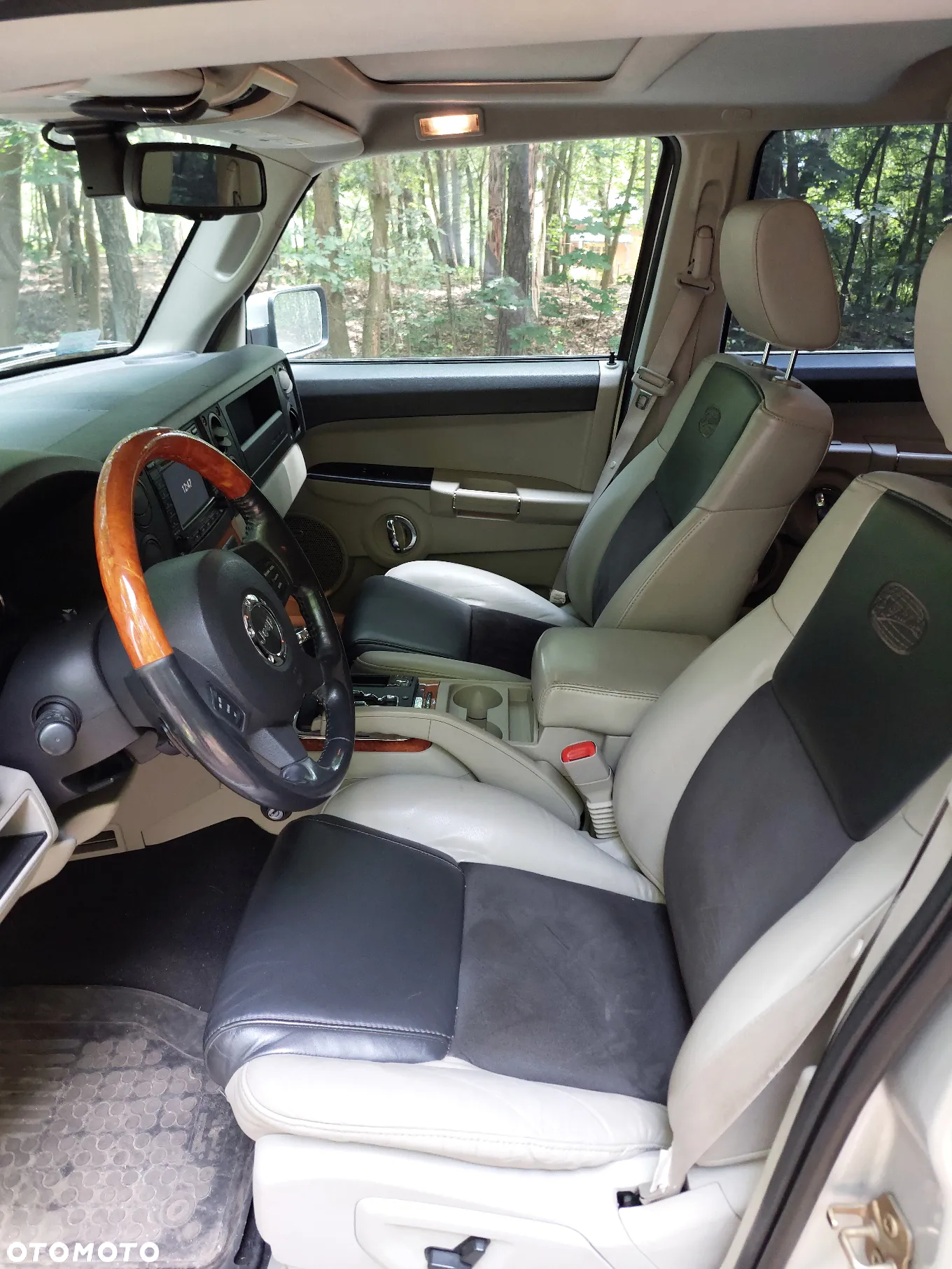 Jeep Commander 3.0 CRD Overland - 9