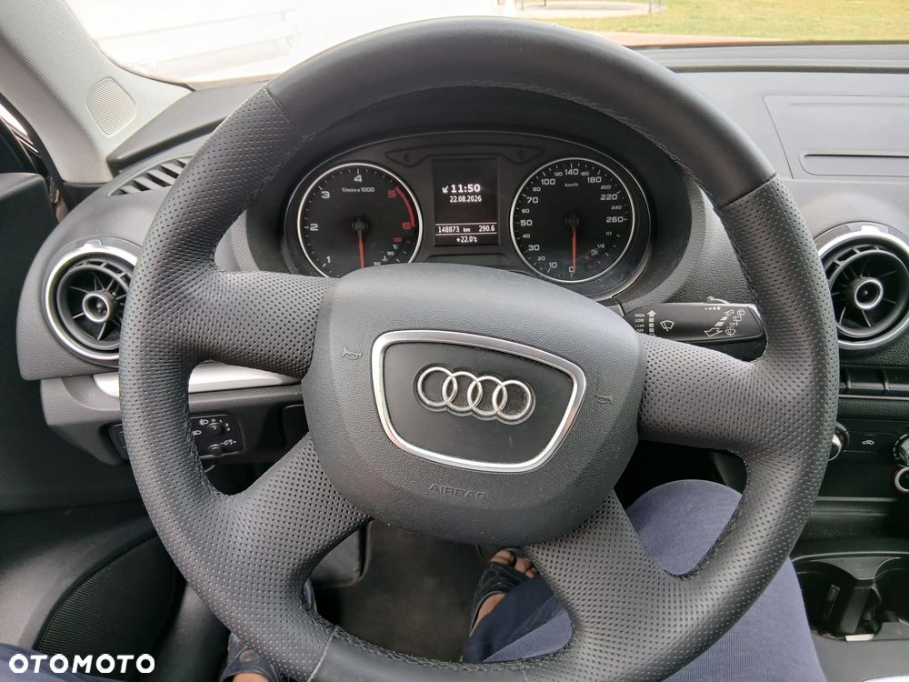 Audi A3 Sportback 1.6 TDI ultra Attraction - 17